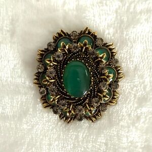 Elegant Green and Gold Brooch